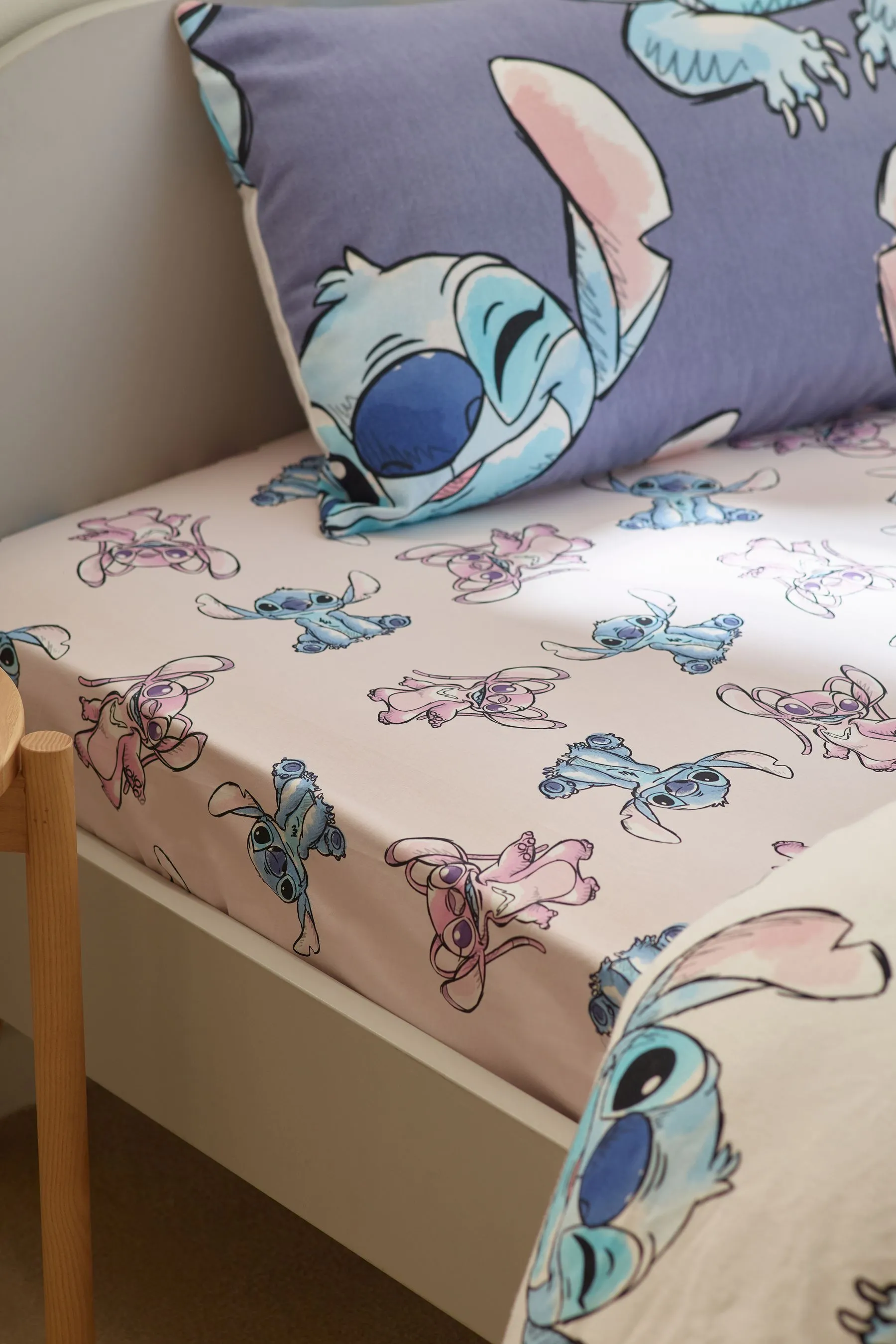 Sábana bajera ajustable de algodón 100 % con diseño de Lilo & Stitch de Disney