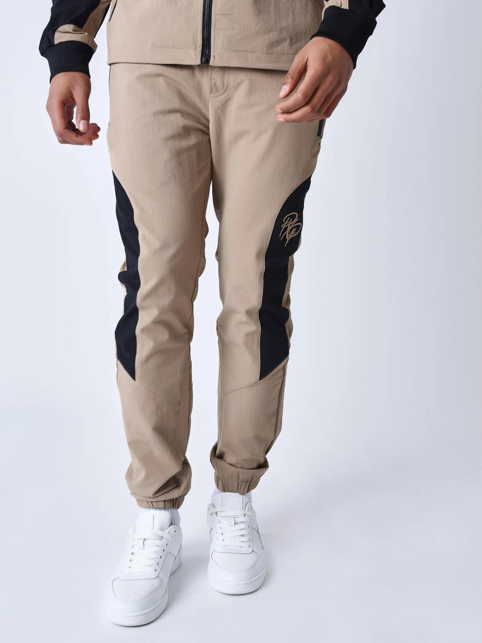 Techwear bicolor Pantalones de chándal
