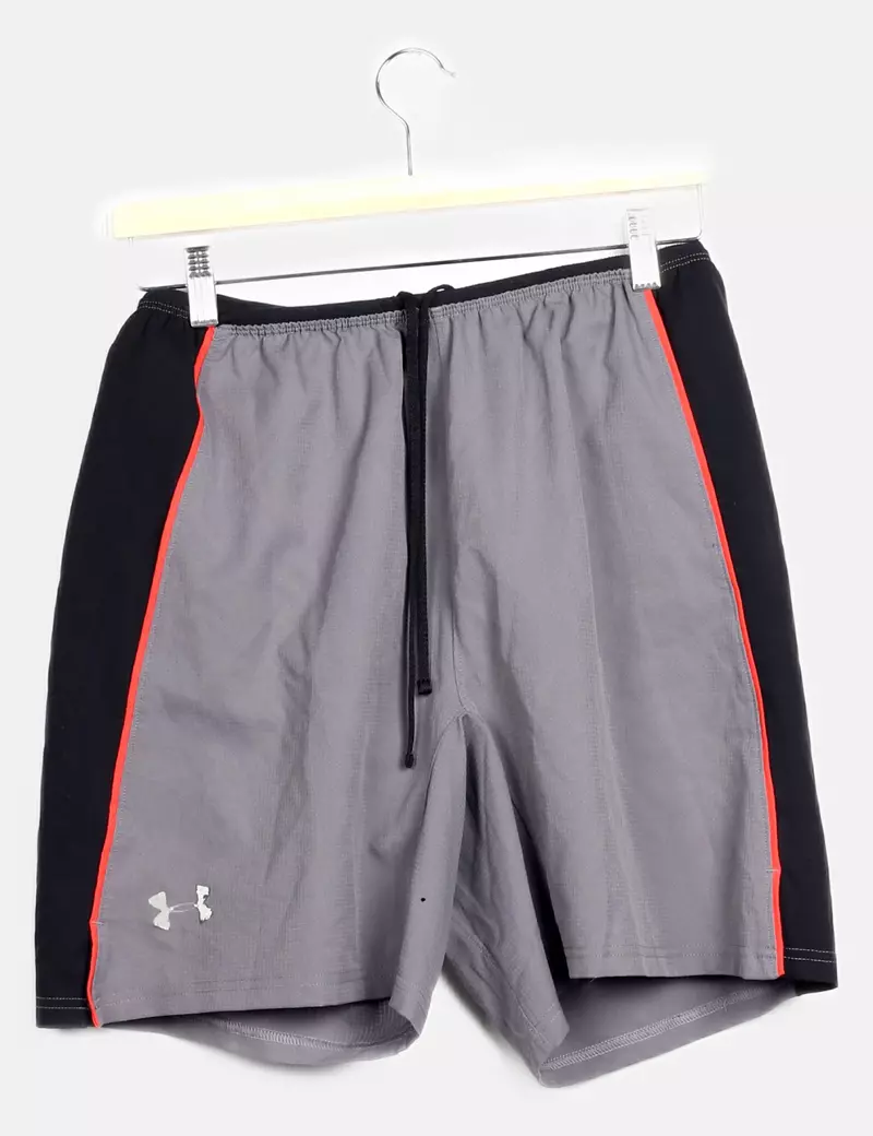 Under Armour Pantalones de chándal y joggers Cortos