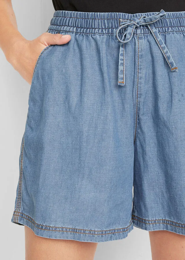 Vaqueros cortos casuales con Tencel ™ Lyocell de corte extra ancho Azul claro vaquero