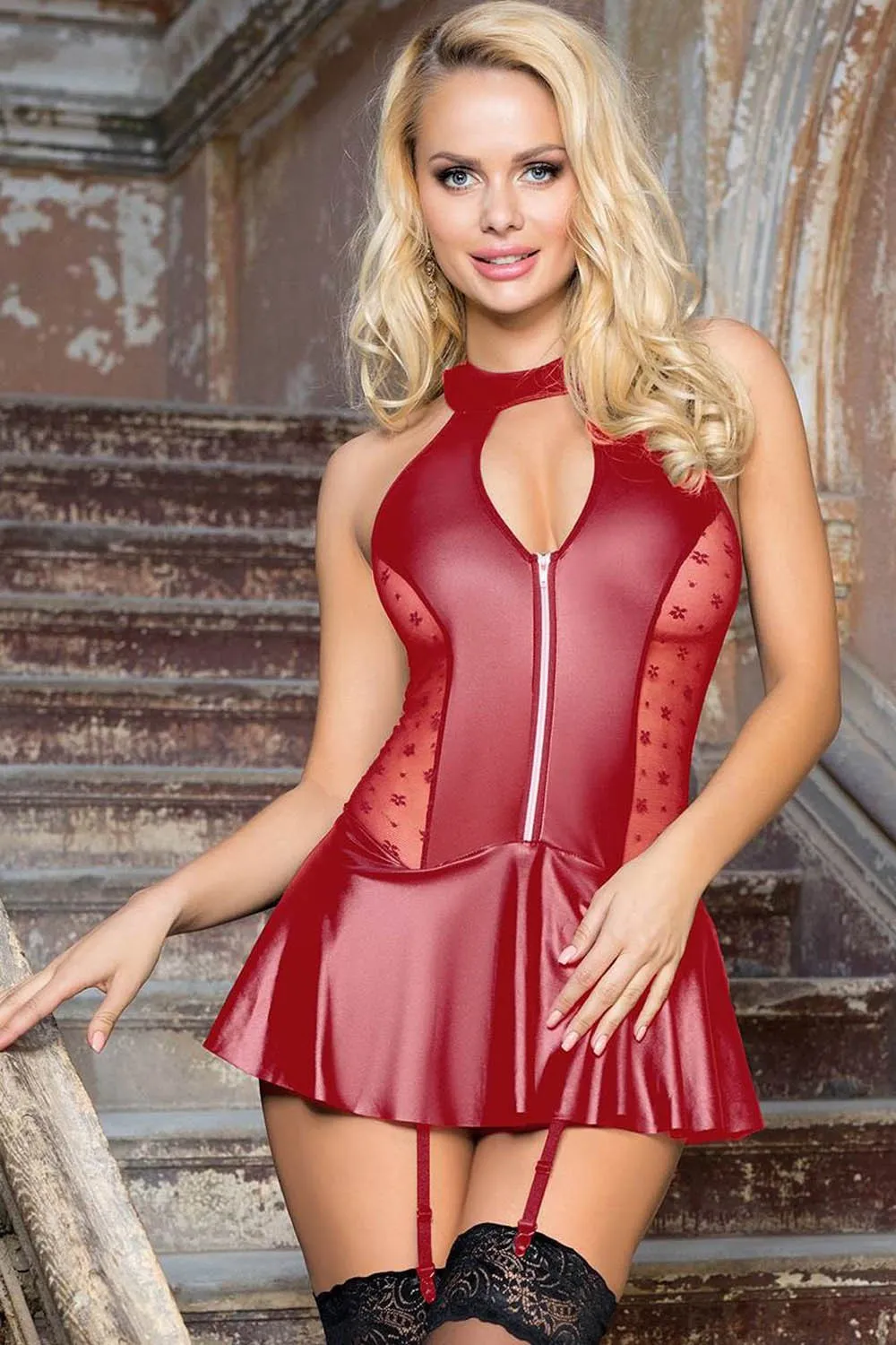 Vestido de cuero rojo sexy