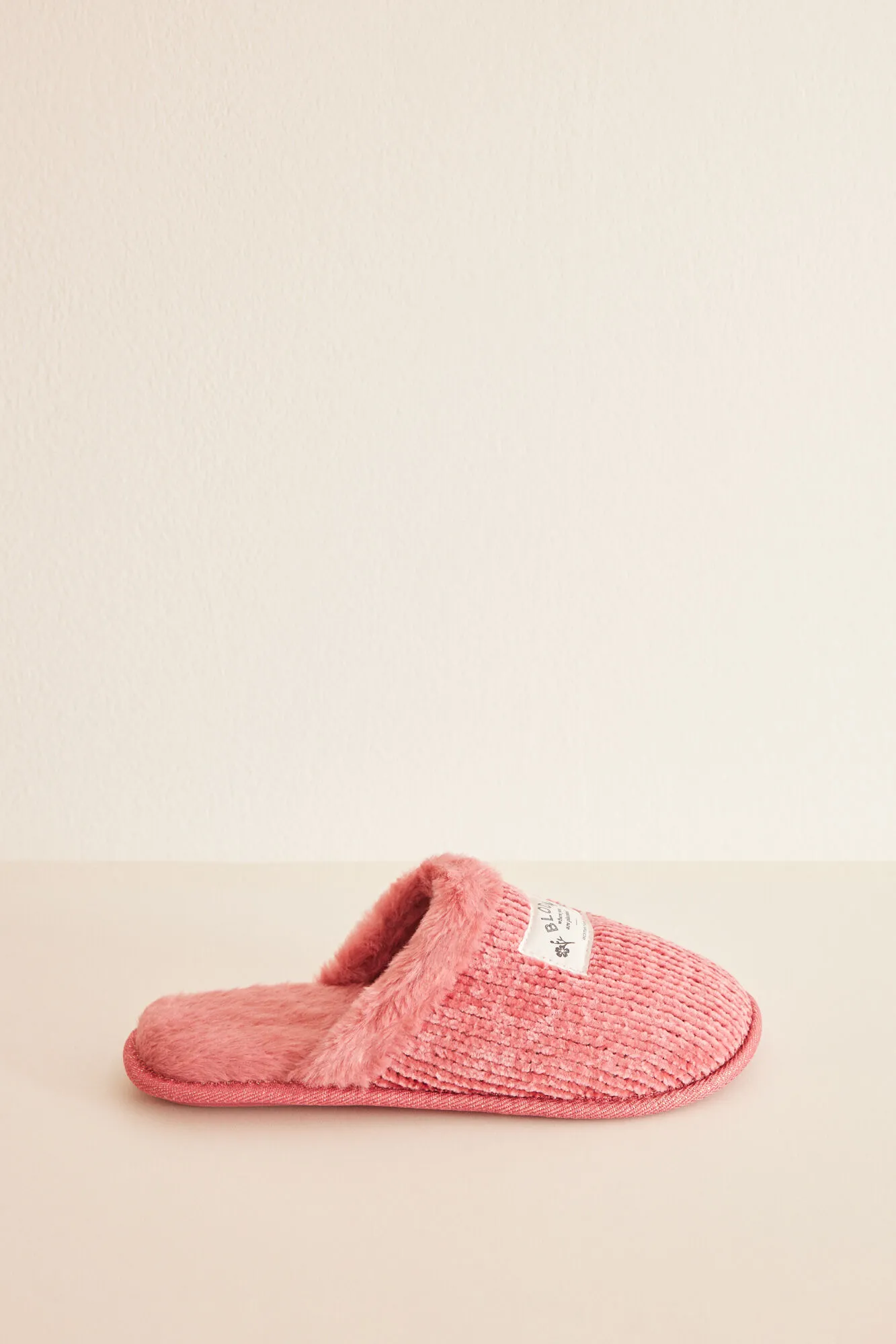 Zapatillas casa chenilla rosa