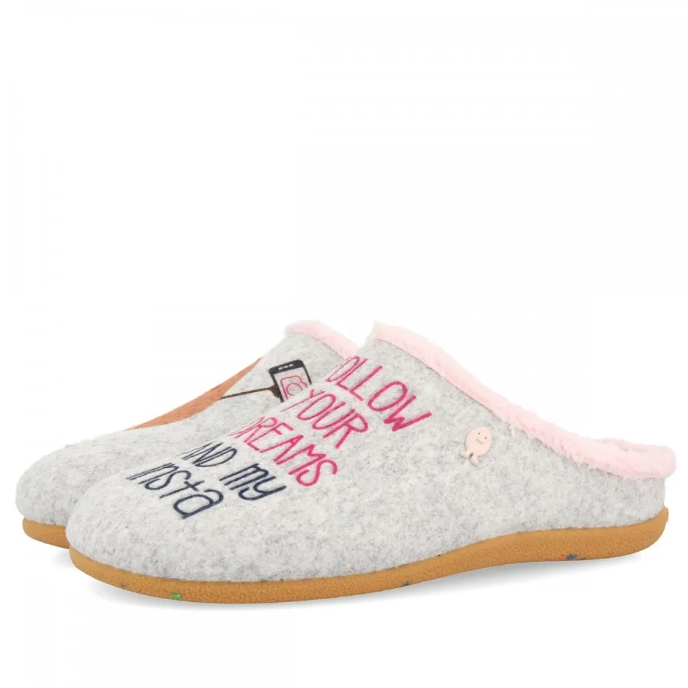 Zapatillas de casa POTATOES 61031 KONTICH