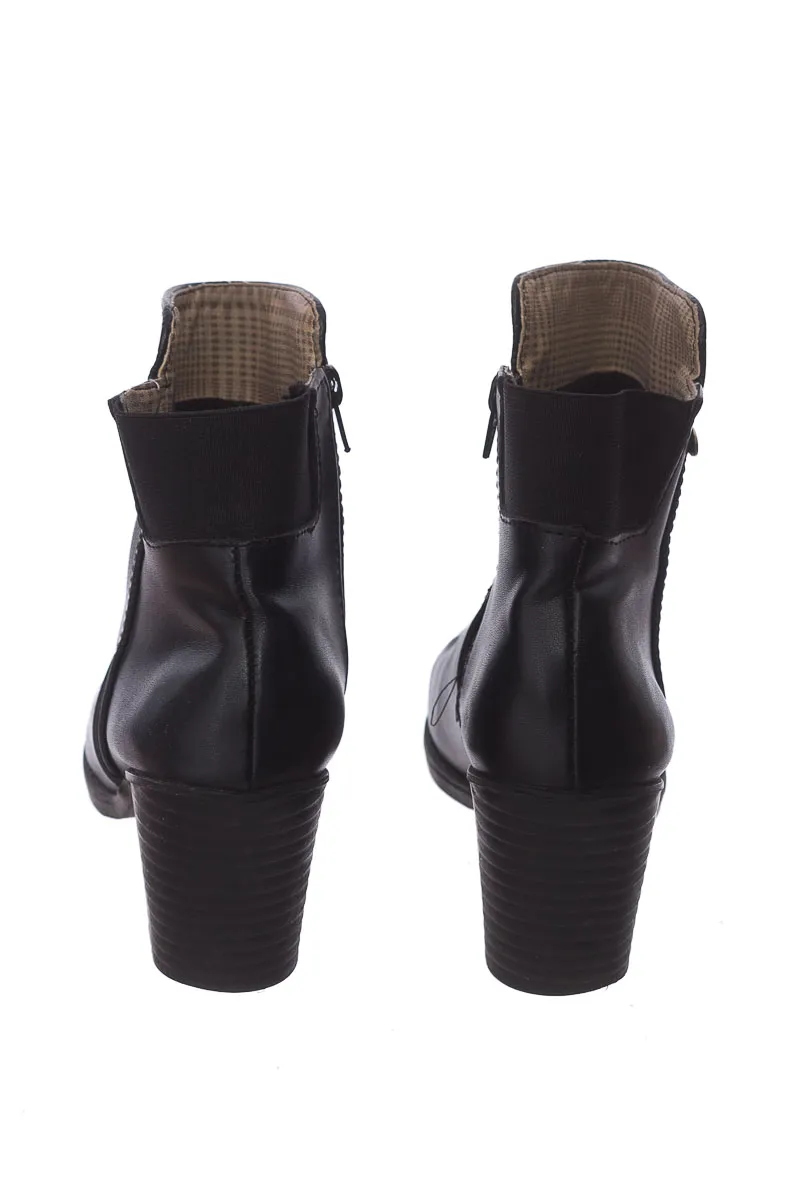 ZAPATOS COLOR NEGRO  CALZADO J Y M