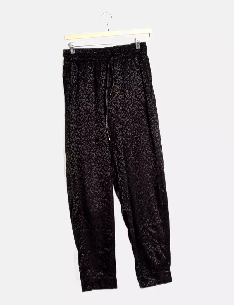 Zara Pantalones de chándal y joggers Rectos